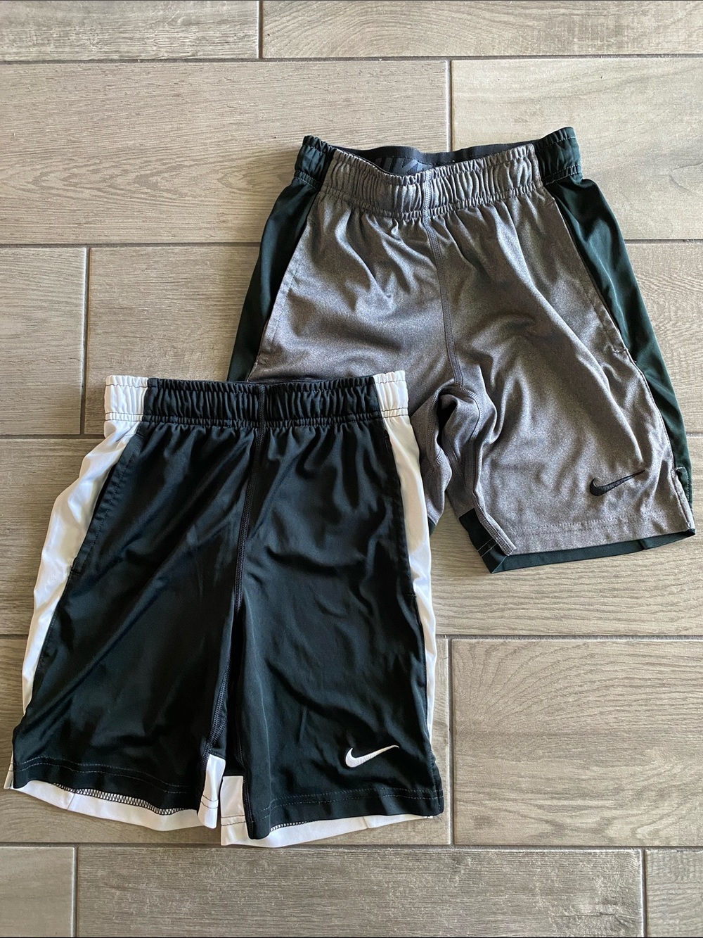 Nike Dr-Fit Boys Athletic Short - Lot of 2 - Black/Gray/White - Picture 1 of 7